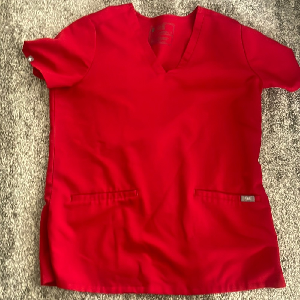 Figs red scrub set